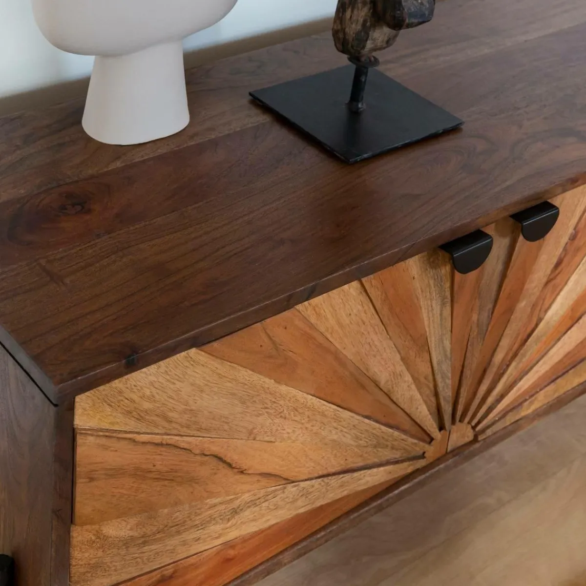 Made in Meubles Meuble TV en bois d'acacia Elvira
