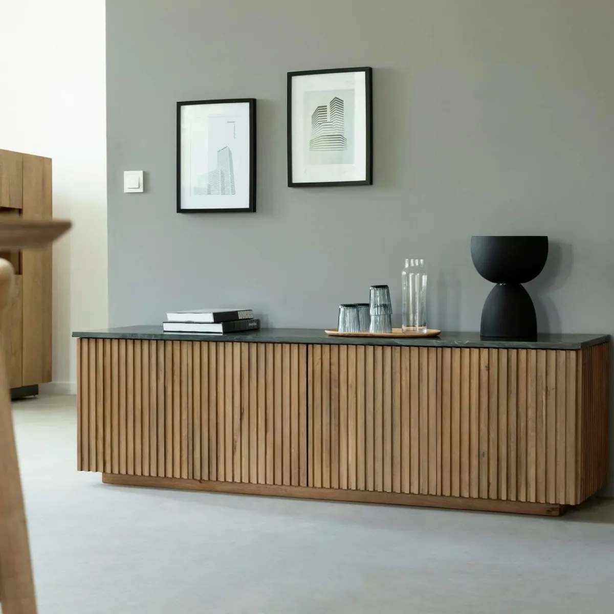 Made in Meubles Meuble TV en bois de manguier et marbre Betty