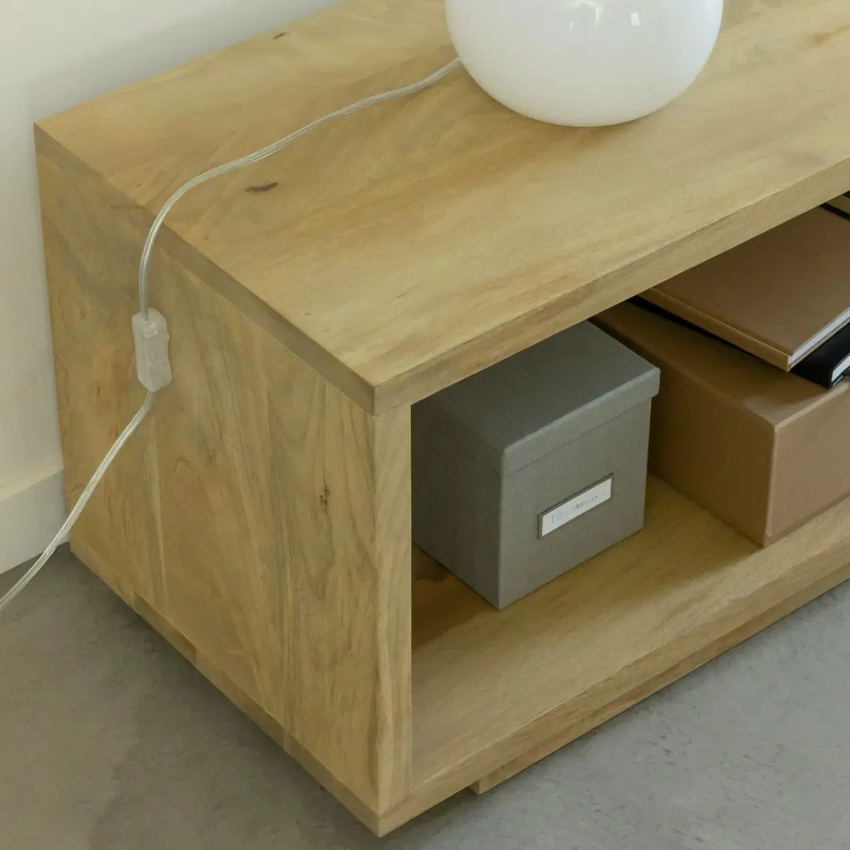 Made in Meubles Meuble TV en bois de manguier Alwen