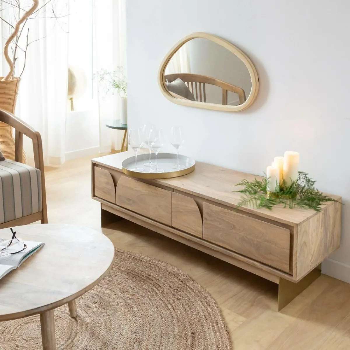 Made in Meubles Miroir abstrait en bois de manguier clair Marley