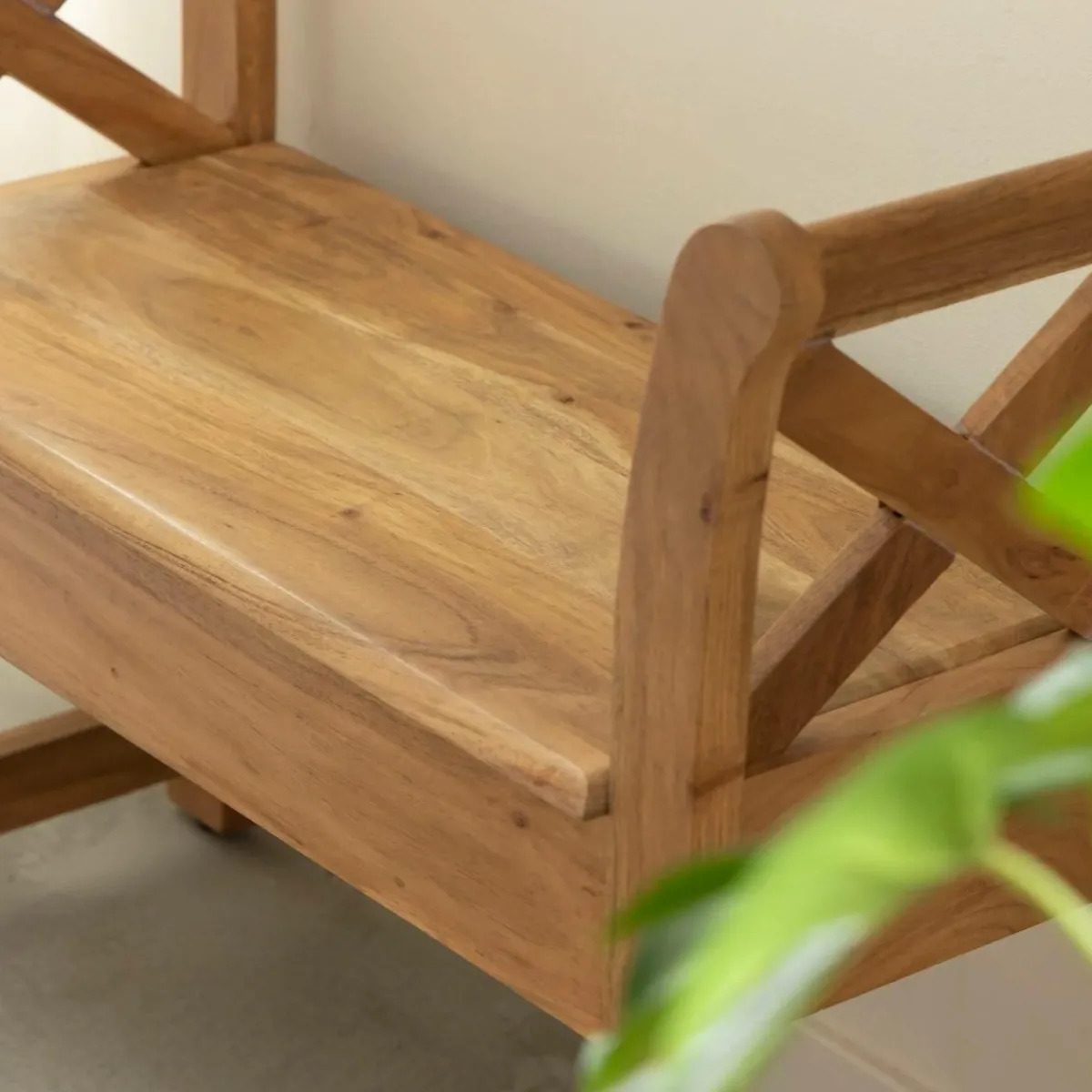 Made in Meubles Petit banc en bois d'acacia Isolde