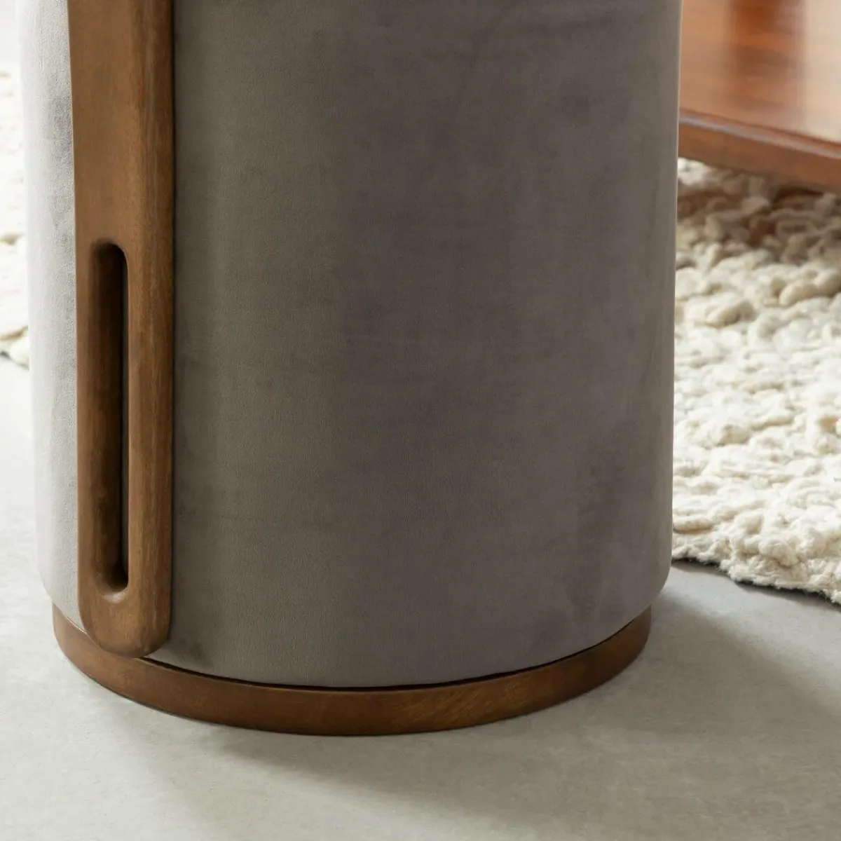 Made in Meubles Petit fauteuil gris en manguier Adonis