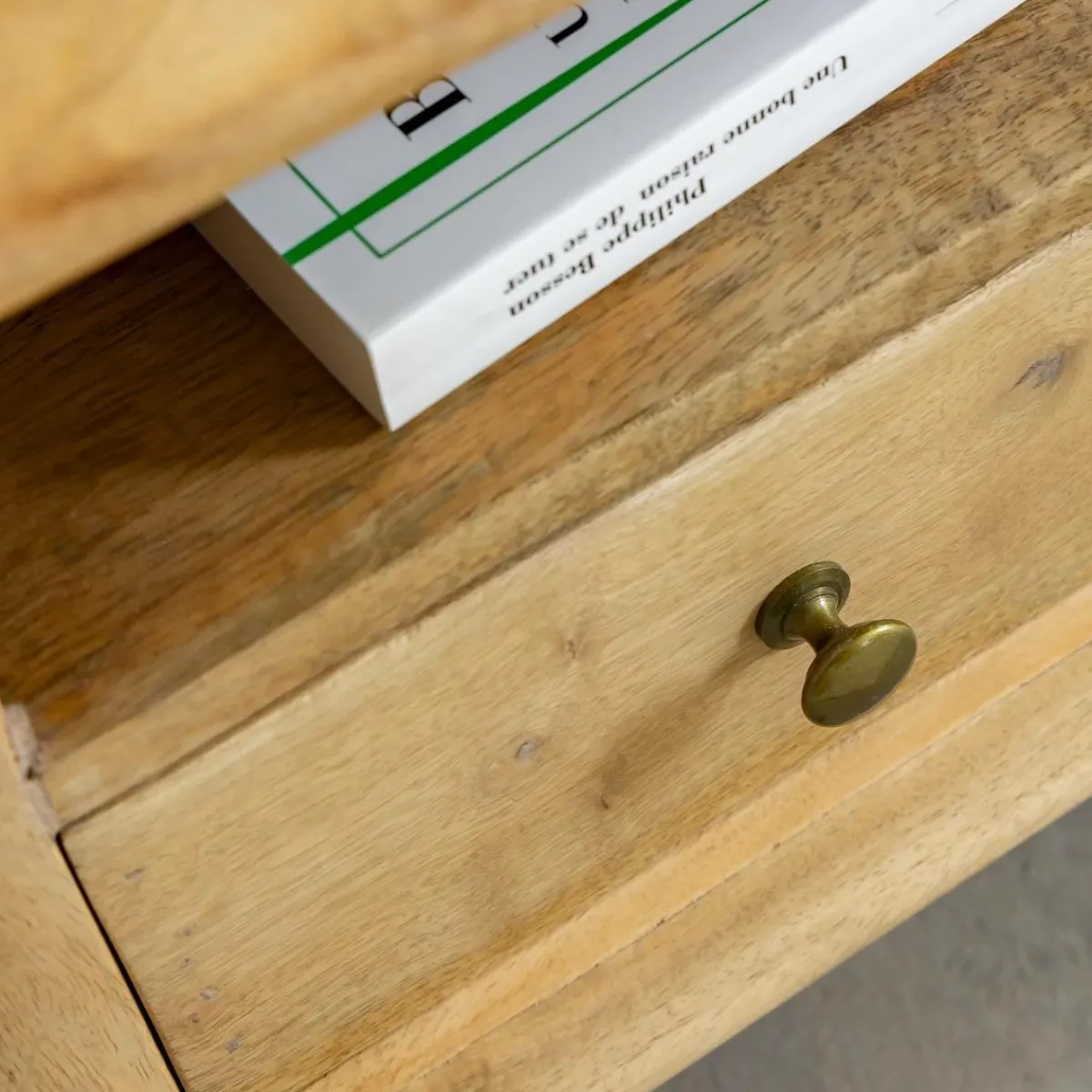 Made in Meubles Petit meuble TV arrondi en bois de manguier Maëva
