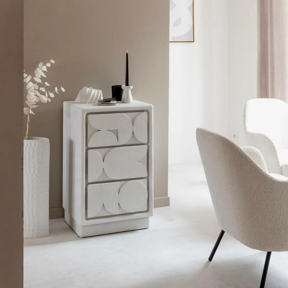 Made in Meubles Petite commode 3 portes bois effet béton blanc Danaé
