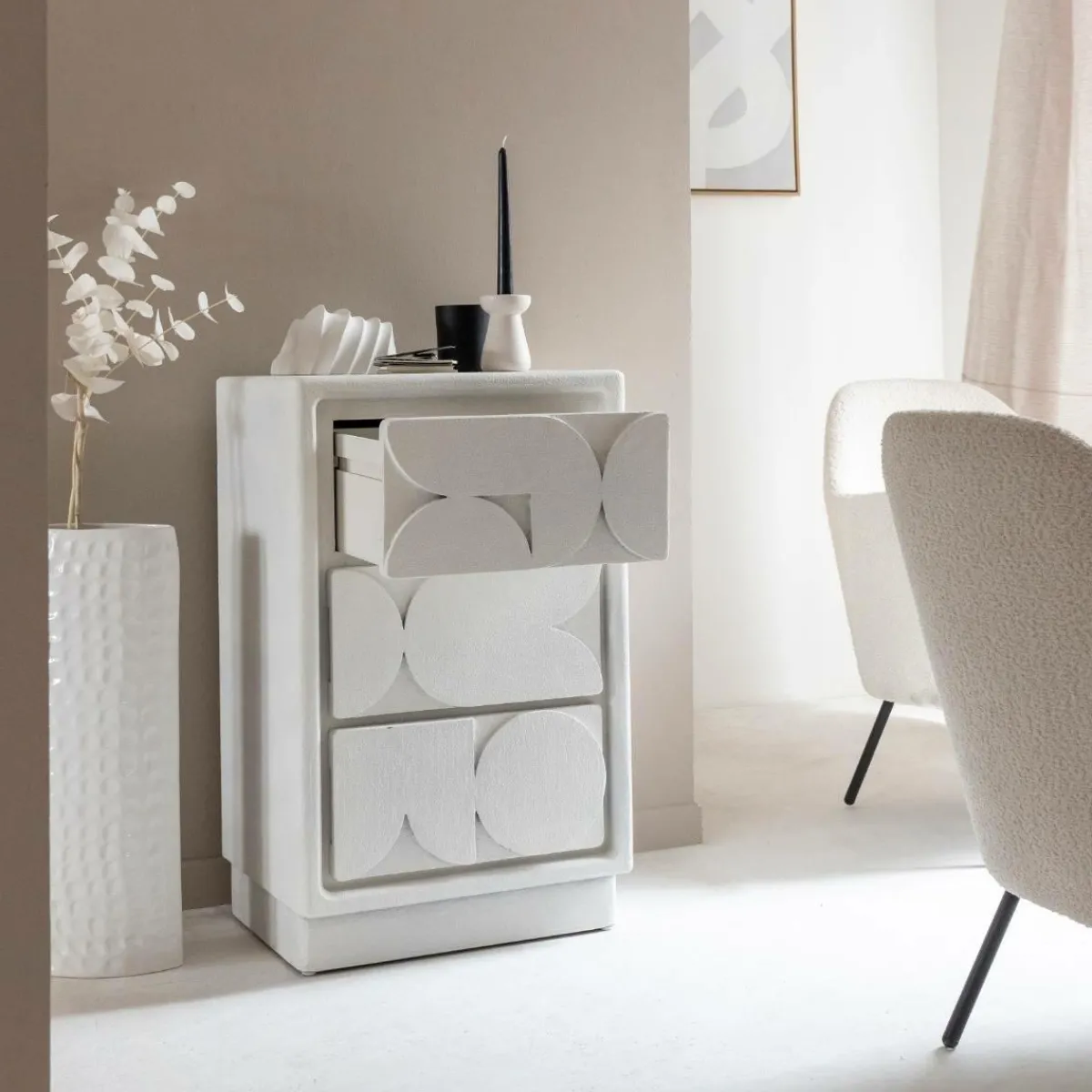 Made in Meubles Petite commode 3 portes bois effet béton blanc Danaé