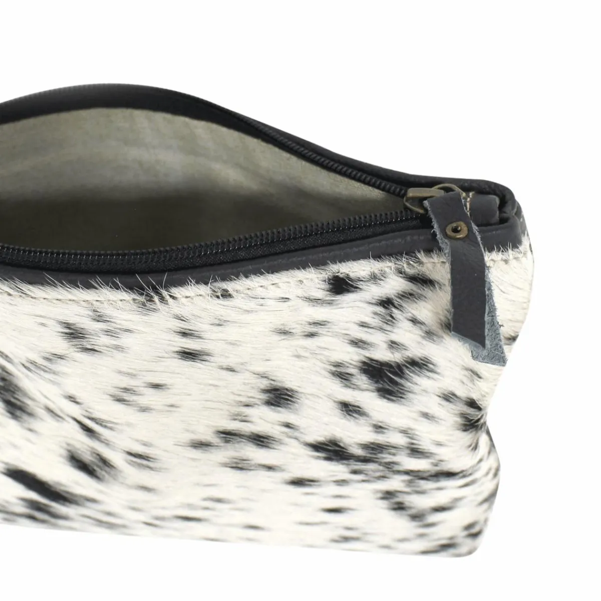 Made in Meubles Pochette en cuir et peau de vache, noir et blanc