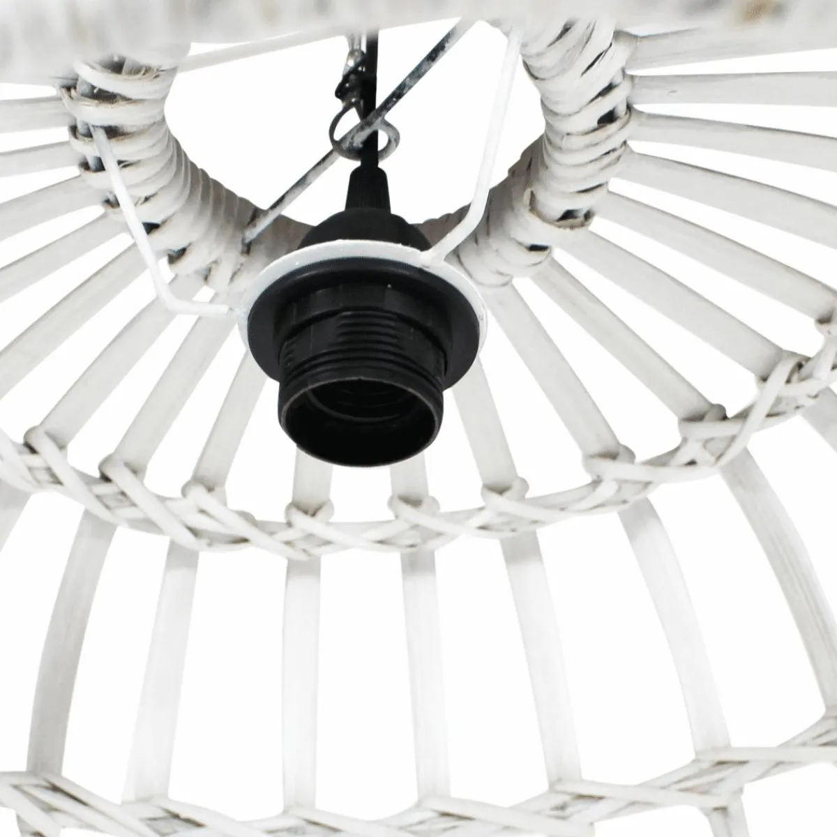 Made in Meubles Suspension blanche en bambou Rattan