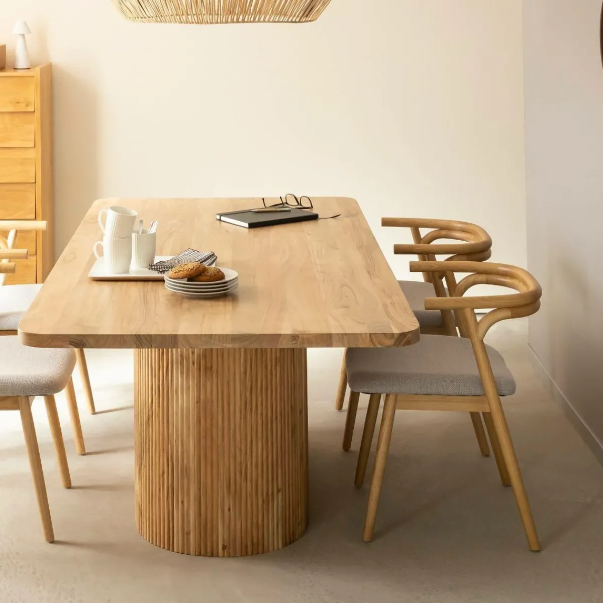 Made in Meubles Table à manger en bois d'acacia Vali