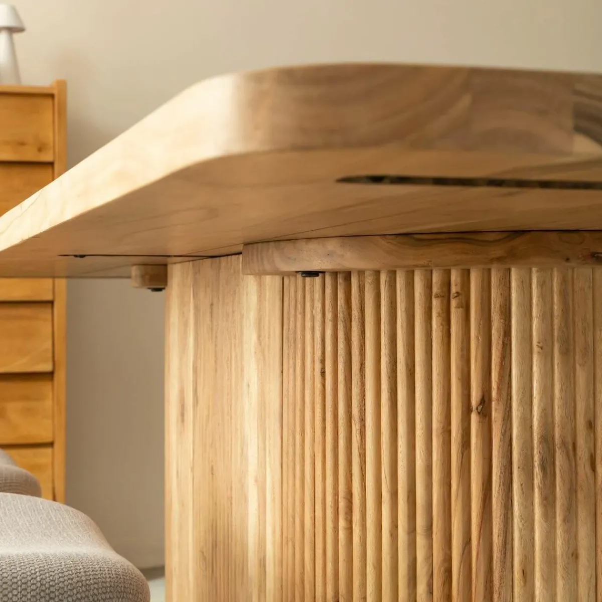 Made in Meubles Table à manger en bois d'acacia Vali