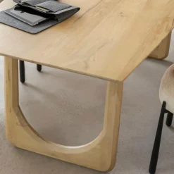 Made in Meubles Table à manger en bois de manguier Juliet