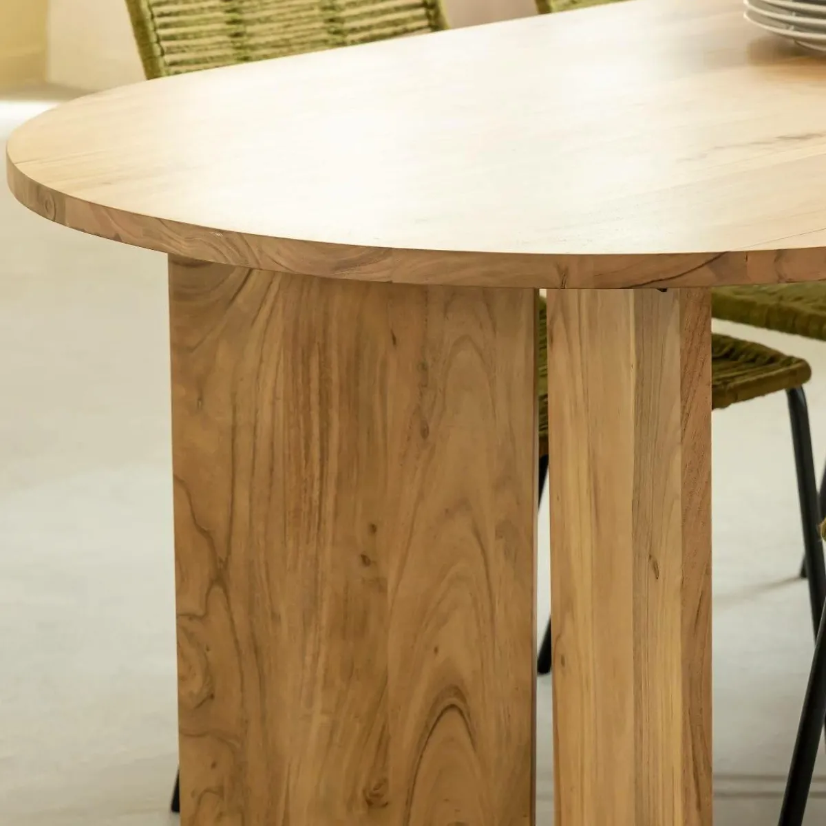 Made in Meubles Table à manger ovale en bois d'acacia Elwen