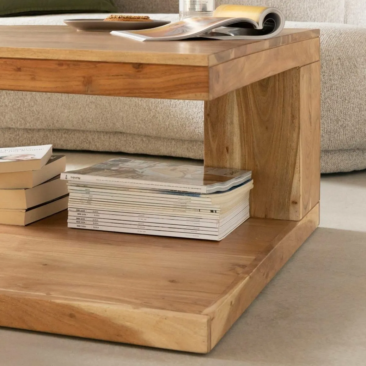 Made in Meubles Table basse carrée en bois d'acacia Caël