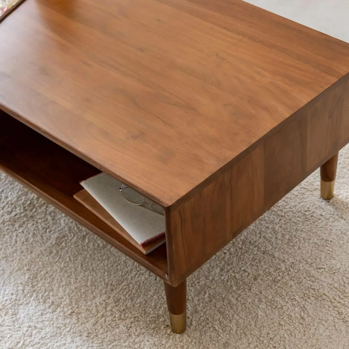 Made in Meubles Table basse en bois d'acacia Emiel