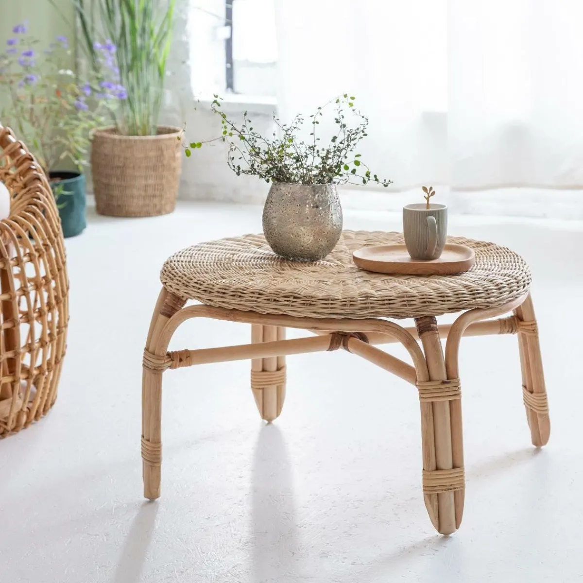 Made in Meubles Table basse en rotin ronde Nohan