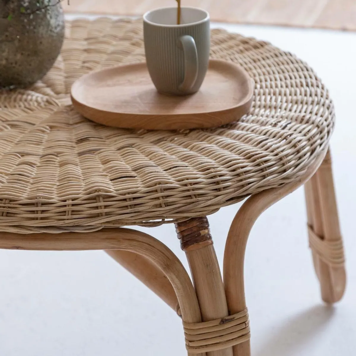 Made in Meubles Table basse en rotin ronde Nohan