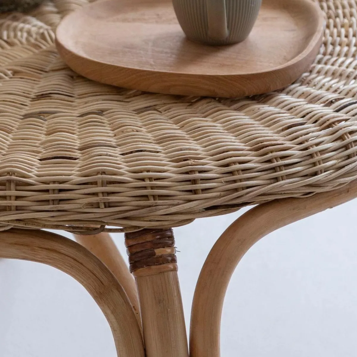 Made in Meubles Table basse en rotin ronde Nohan