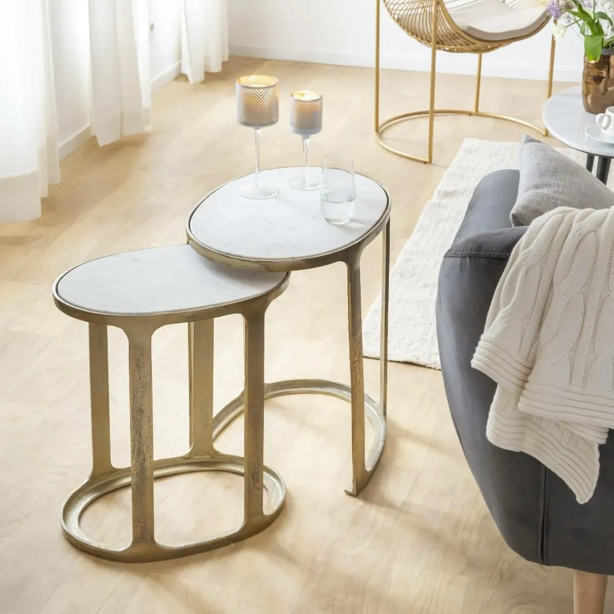 Made in Meubles Table basse gigogne en marbre et aluminium Ruben
