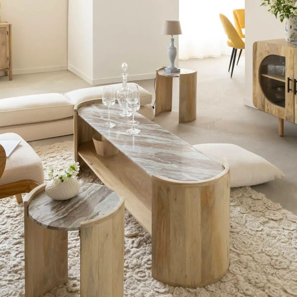 Made in Meubles Table basse ovale en bois de manguier et marbre Isabella
