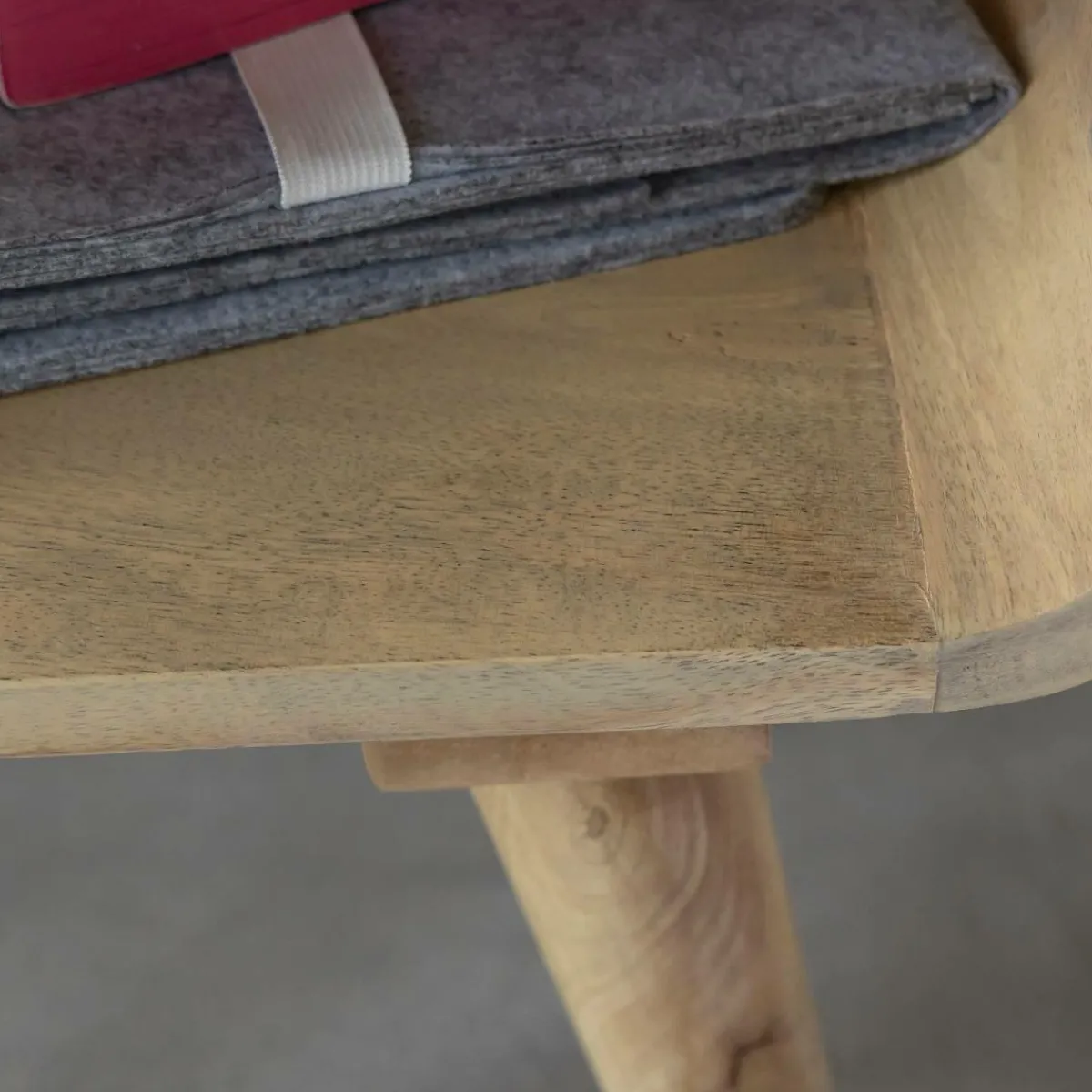 Made in Meubles Table de chevet avec niche en bois de manguier Maëva