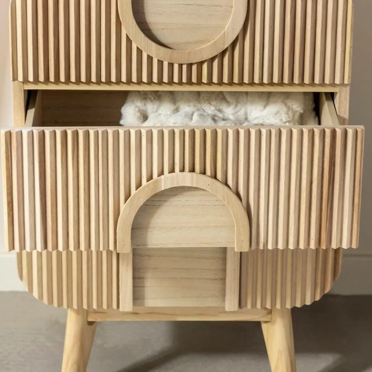 Made in Meubles Table de chevet en bois de paulownia Nilo
