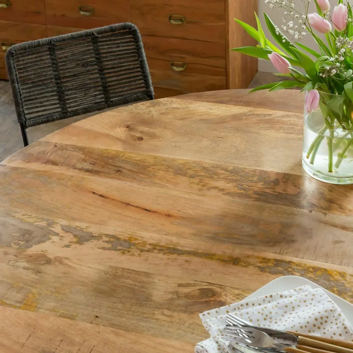 Made in Meubles Table à manger ronde en bois de manguier Gloria