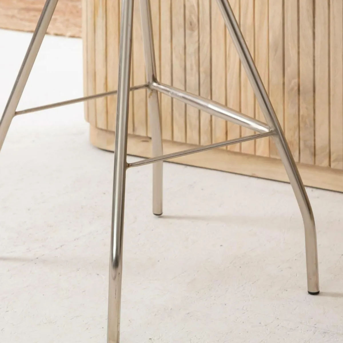 Made in Meubles Tabouret de bar en cuir noir et métal Lya