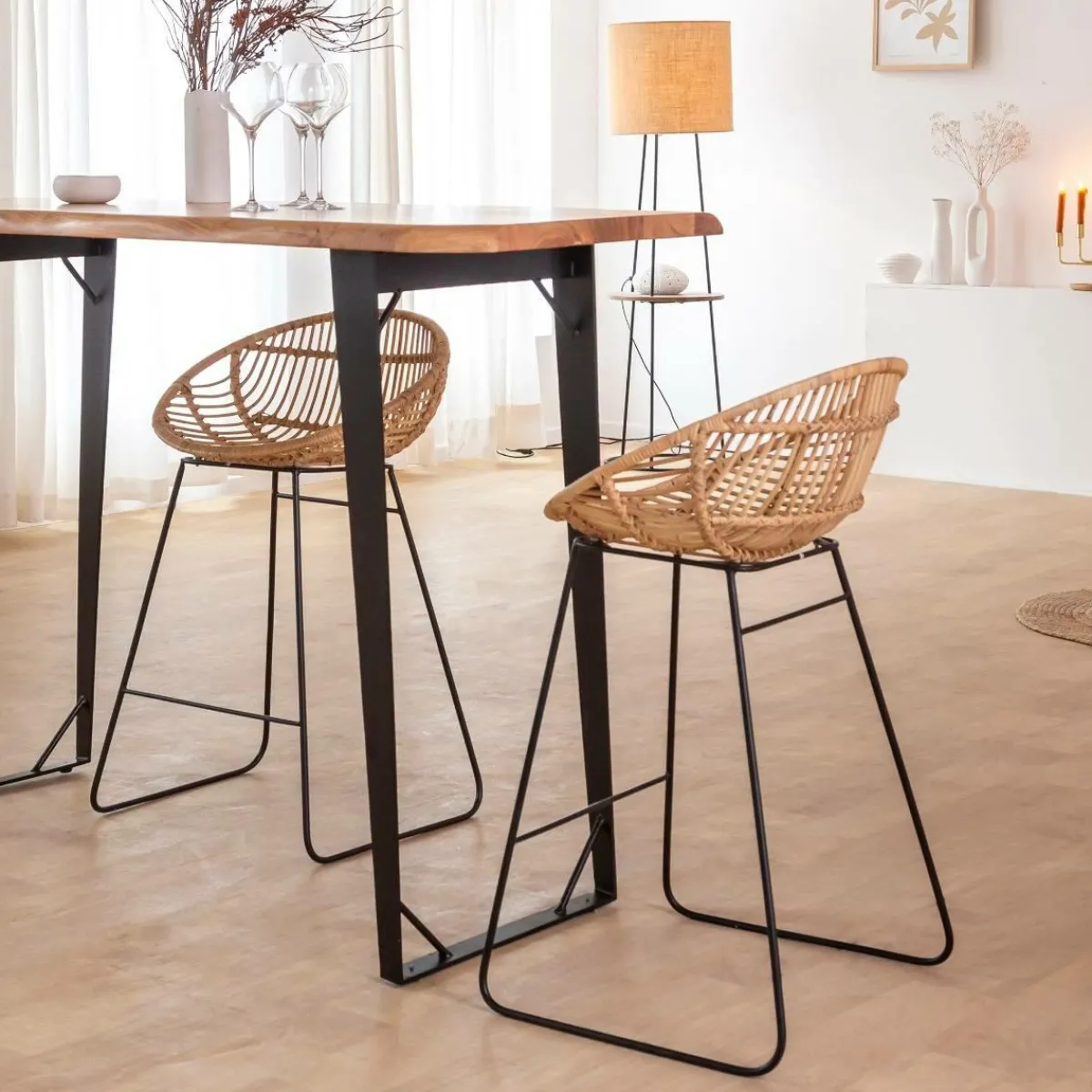 Made in Meubles Tabouret de bar rond en rotin et métal Calvi