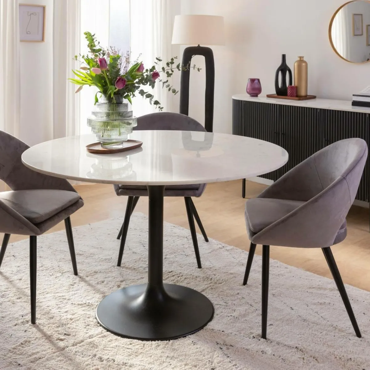 Made in Meubles Vase soliflore noir en aluminium Pivoine