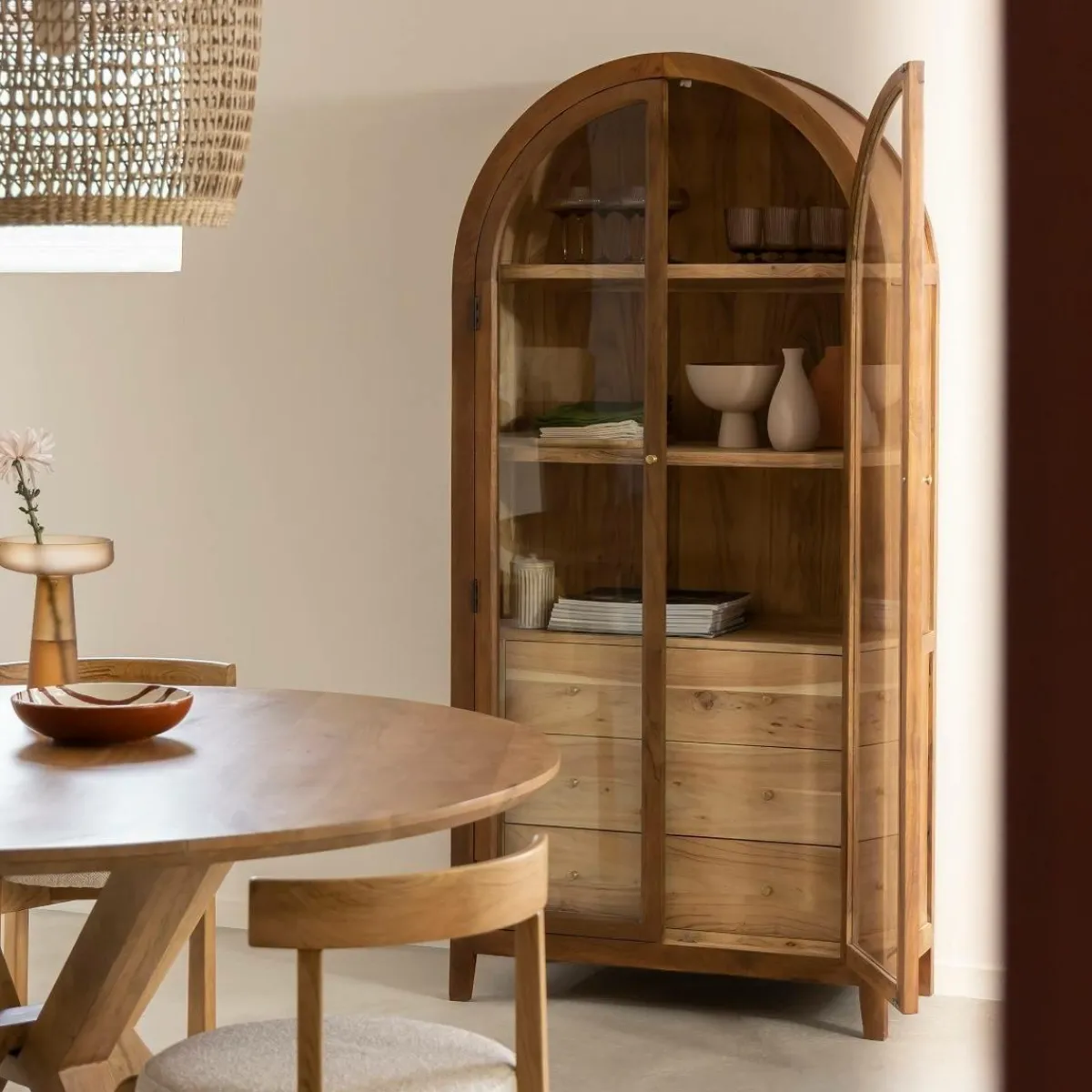 Made in Meubles Vitrine en bois d'acacia Néven