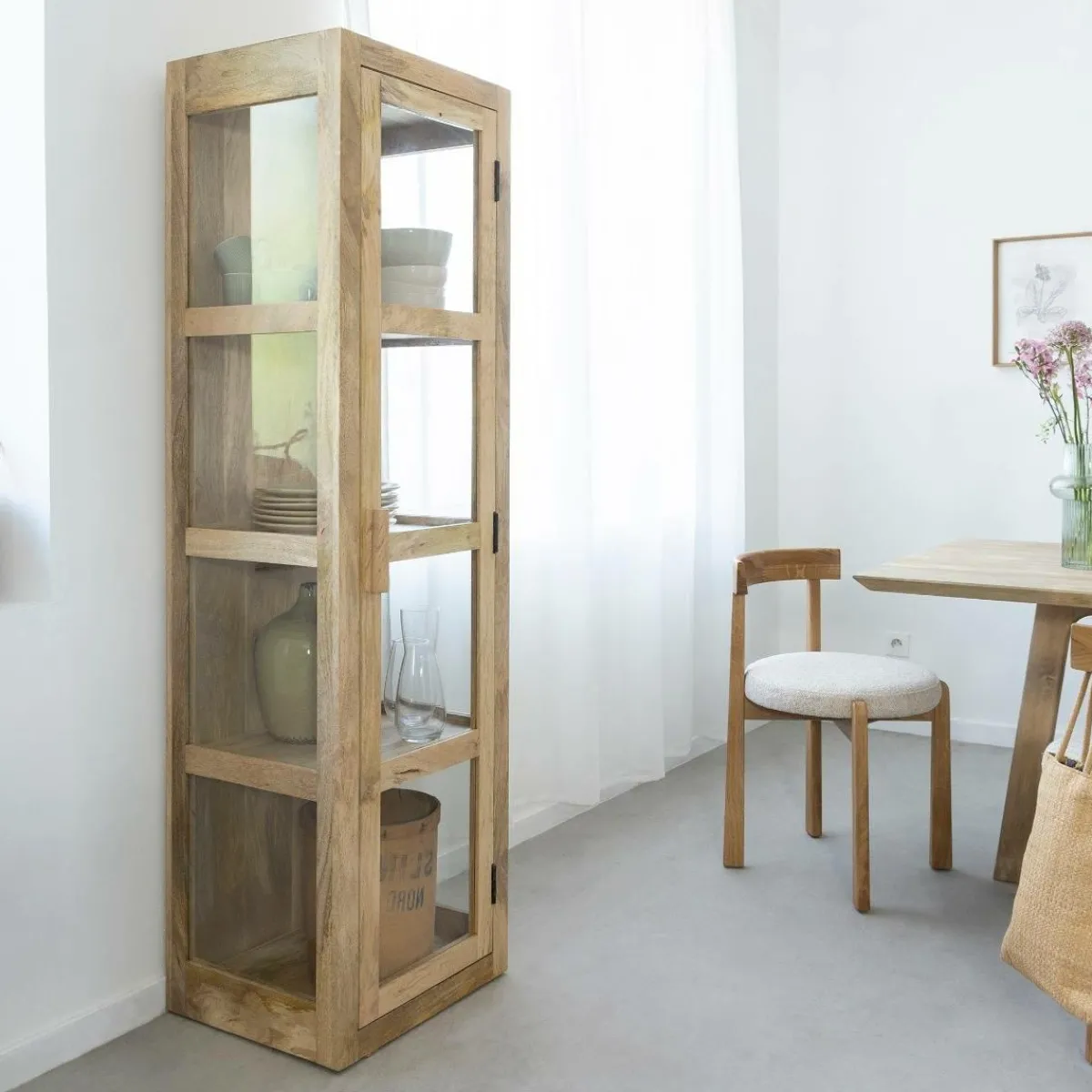 Made in Meubles Vitrine en bois de manguier Juliet