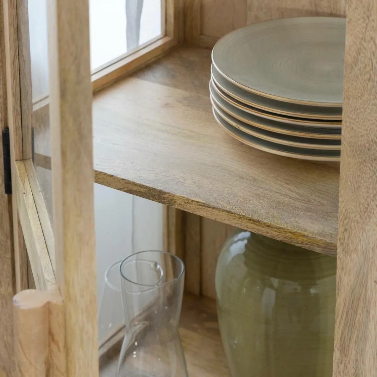 Made in Meubles Vitrine en bois de manguier Juliet