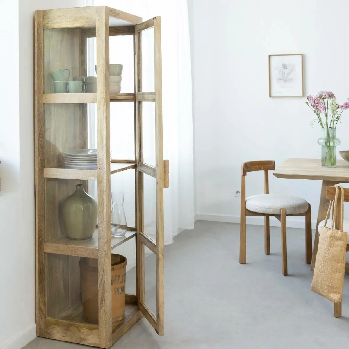 Made in Meubles Vitrine en bois de manguier Juliet