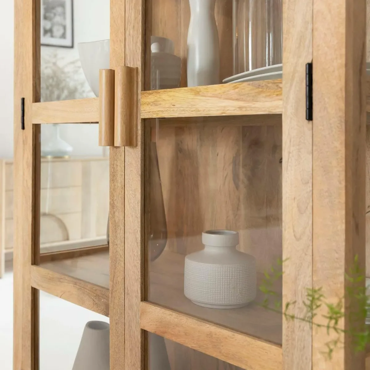 Made in Meubles Vitrine en bois de manguier Amaris
